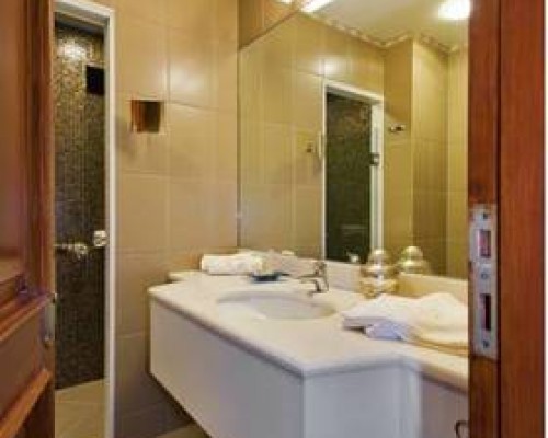 Kaucuk Hotel, Анталья (Калеичи): что известно об отеле