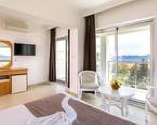 Ekici Hotel 3* — Каш, первая линия