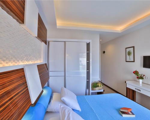 Hotel Sonne в Каше: отель без звёзд в центре, рядом с портом