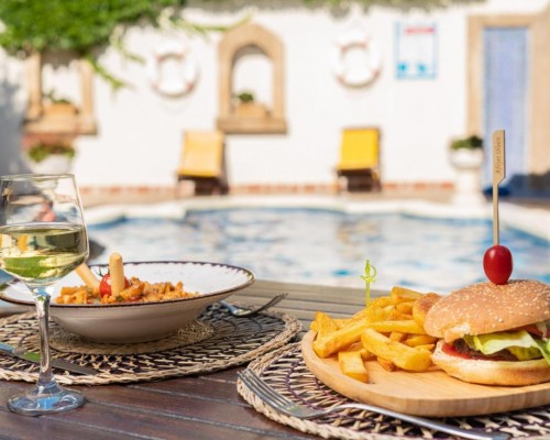 Aspen Hotel, Анталья (Калеичи): честный обзор отеля