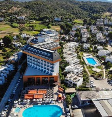 Throne Beach Resort & Spa 5*