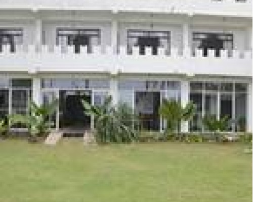 Villa 96 — отель 3* в Хиккадуве на первой линии