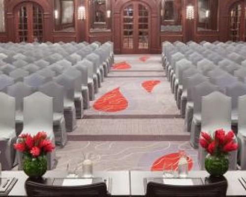 Moevenpick Hotel & Apartments Bur Dubai 5*