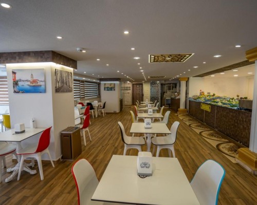 Mevre Hotel 3* в Анталье: центр Калеичи и завтрак