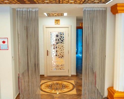Mevre Hotel 3* в Анталье: центр Калеичи и завтрак