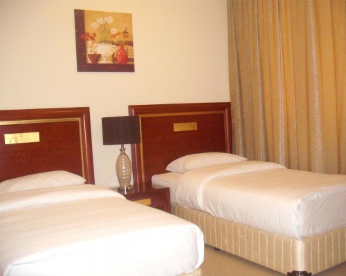 Abu Dhabi Plaza Hotel Apartments — апарт-отель в Абу-Даби