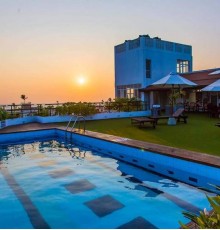 Refresh Hotel Hikkaduwa 3*