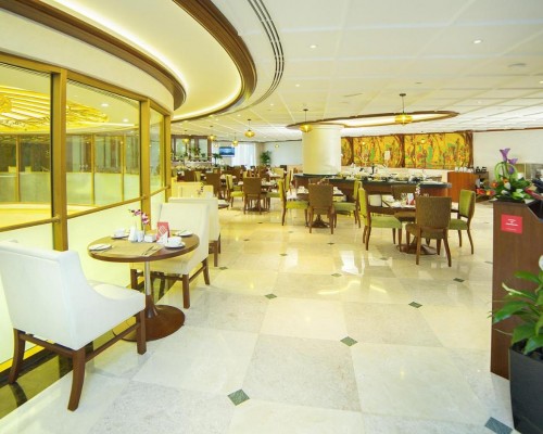 Raviz Center Point Hotel 4* — Бур-Дубай, ОАЭ