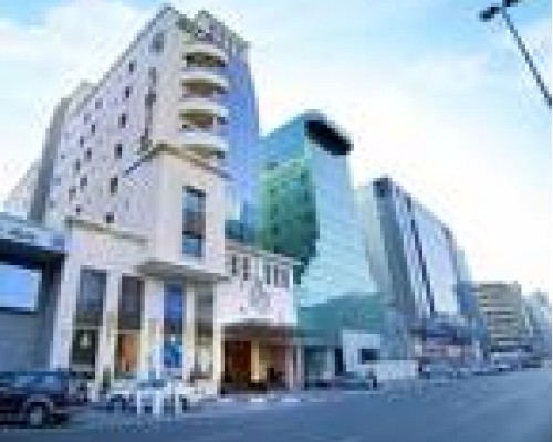 Raviz Center Point Hotel 4* — Бур-Дубай, ОАЭ