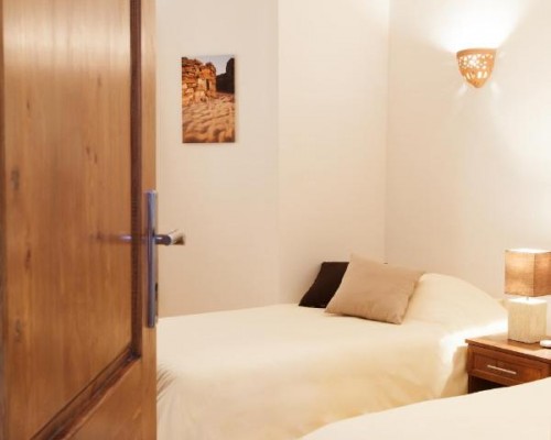 Red Rock Luxury Apartments with Heated Pool, Дахаб