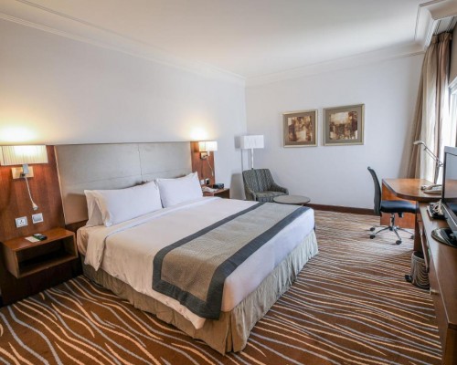 Copthorne Downtown Abu Dhabi — отель 4* в центре Абу-Даби