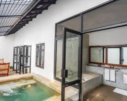 Tharu Home stay 3* в Хиккадуве