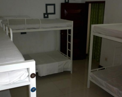 Colombo Airport Luxury Hostel @ Negombo Beach, Негомбо