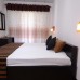 L&D Lodge 3* в Хиккадуве: скромный отель в двух шагах от пляжа