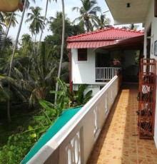White Villa 3*