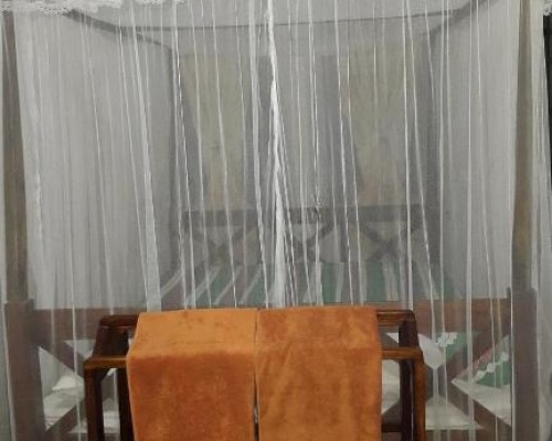 Grand Villa, Хиккадува: гостевой дом с садом и общей кухней