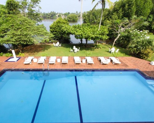 Waterside Bentota — отель на реке в Бентоте