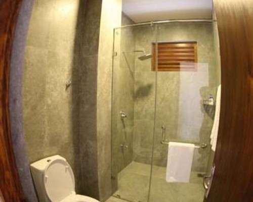 Sapphire Seas Beachfront Villas, Хиккадува: честный обзор