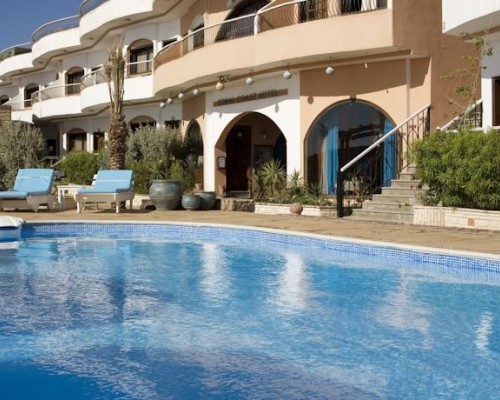 Coral Coast 3* — отель на первой линии в Дахабе