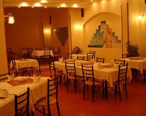 Отель Golden Rose 3* в Хургаде