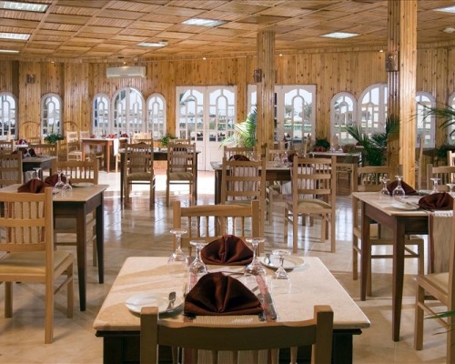 Neffertiti Resort 4* — Хургада, Египет