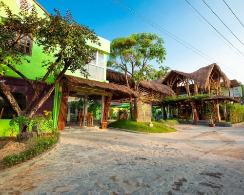 Mango Bay Resort 3* — уютный отель на первой линии Фукуока