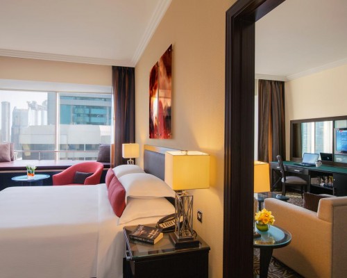 Towers Rotana 4* — отель на Sheikh Zayed Road, Дубай