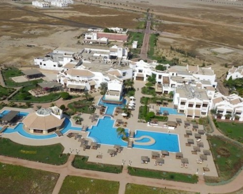 Lahami Bay Beach Resort & Gardens 5* — Марса Алам