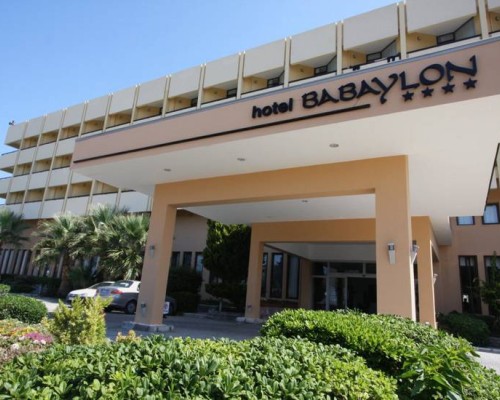 Отель Babaylon 4* — Чешме, первая линия