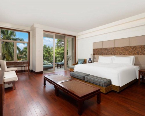 Swissotel Sanya Yalong Bay 5* — отель в бухте Ялунвань, Хайнань