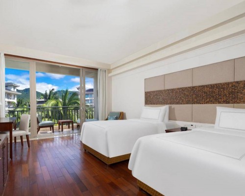 Swissotel Sanya Yalong Bay 5* — отель в бухте Ялунвань, Хайнань