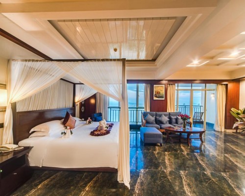 Shengyi Holiday Villa Hotel & Suites 5* — Хайнань, Санья