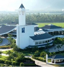 Yalong Bay Golf Club 5*