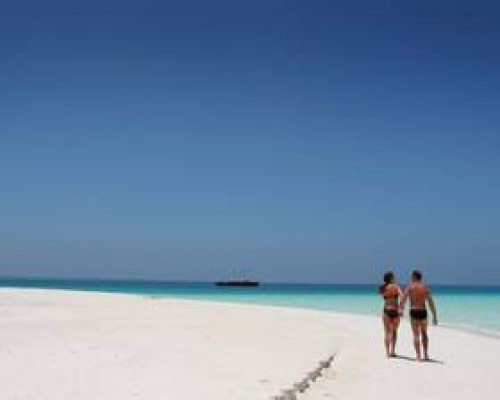 Dhoni Island Resort 5* на Ари Атолле: что реально есть в отеле