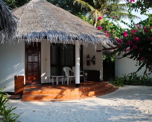 Velidhoo Island 4* — Мальдивы, атолл Северный Ари