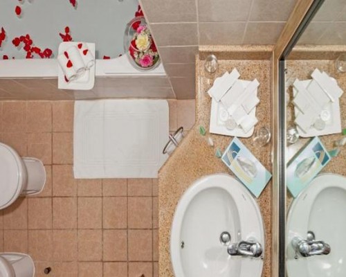 Chelsea Gardens Hotel Apartment 3*