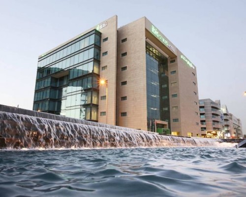 Ibis 3*