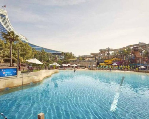 Jumeirah Beach Hotel 5* в Дубае: что важно знать перед бронированием