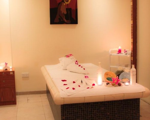 Golden Tulip Khatt Springs Resort & Spa 4* — Рас-эль-Хайма
