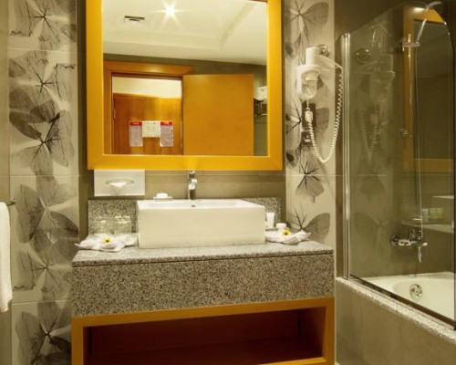 Lotus Grand Hotel Apartments Deira 4* в Дубае