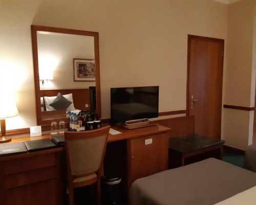 Lotus Grand Hotel Apartments Deira 4* в Дубае