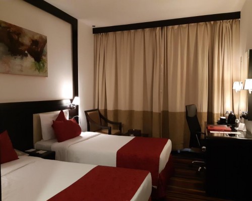 Lotus Grand Hotel Apartments Deira 4* в Дубае