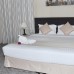 Pearl Residence Apt в Дубае: апартаменты с кухней и бассейном