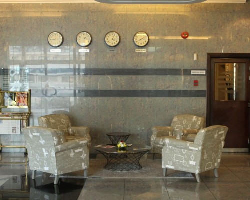 Pearl Residence Apt в Дубае: апартаменты с кухней и бассейном