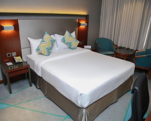 Versailles by Raviz Hotel 3* в Дубае (район Al Rigga)