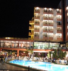 Akay Apart 3*