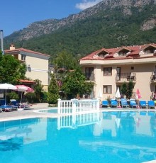 Ata Lagoon Beach Hotel 3*