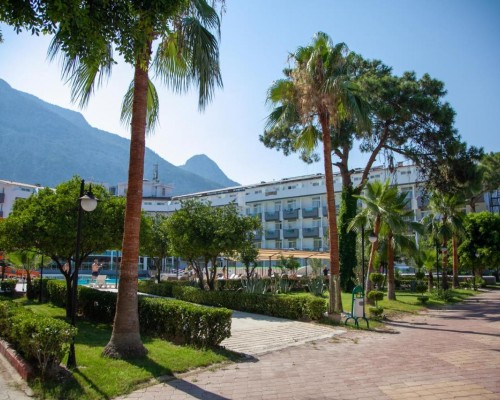 Transatlantik Beach Hotel 4* в Бельдиби: активный и семейный отдых на первой линии