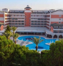 Insula Resort & Spa 5* Insula Resort & Spa 5*