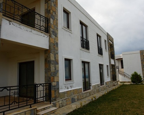 Club Pearl 3* — отель на первой линии в Торбе